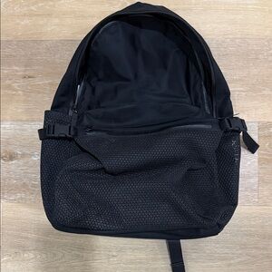 Lululemoon Black Mesh Men's Backpack